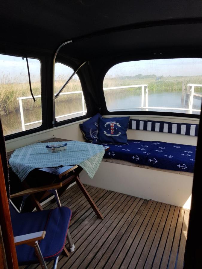 Hotel Boat Stoer - Inclusief Sloep Jutrijp Esterno foto