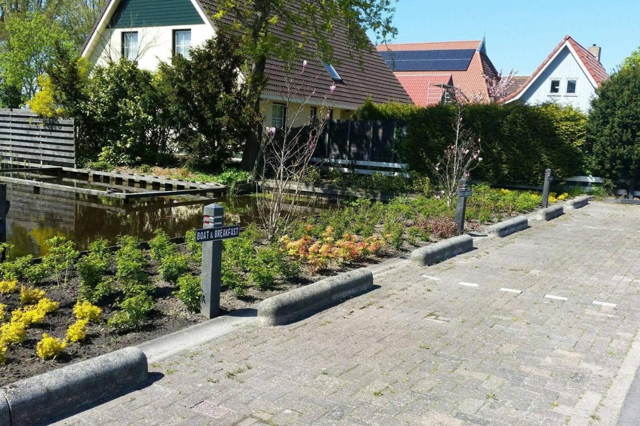 Hotel Boat Stoer - Inclusief Sloep Jutrijp Esterno foto