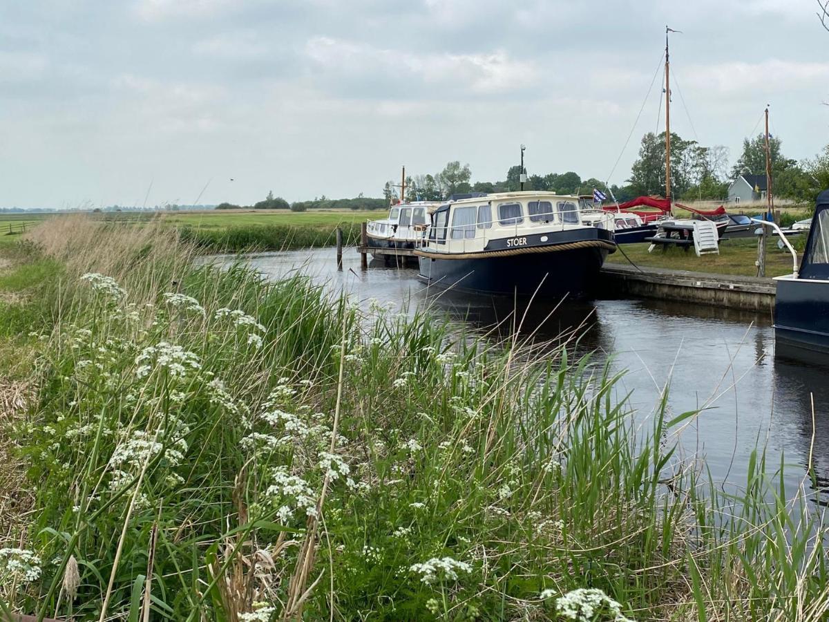 Hotel Boat Stoer - Inclusief Sloep Jutrijp Esterno foto